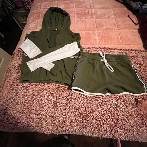 Fashion Nova Shorts Sweat Shorts And Jacket Set Nolimits Size Sm By